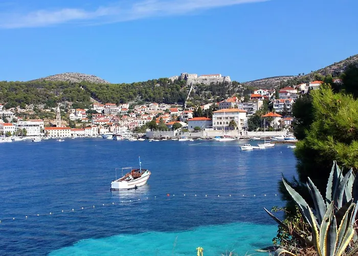 Apartman By The Sea Hvar - 14197 Hvar Town